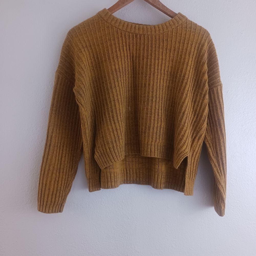Obey yellow knit crop sweater size XS